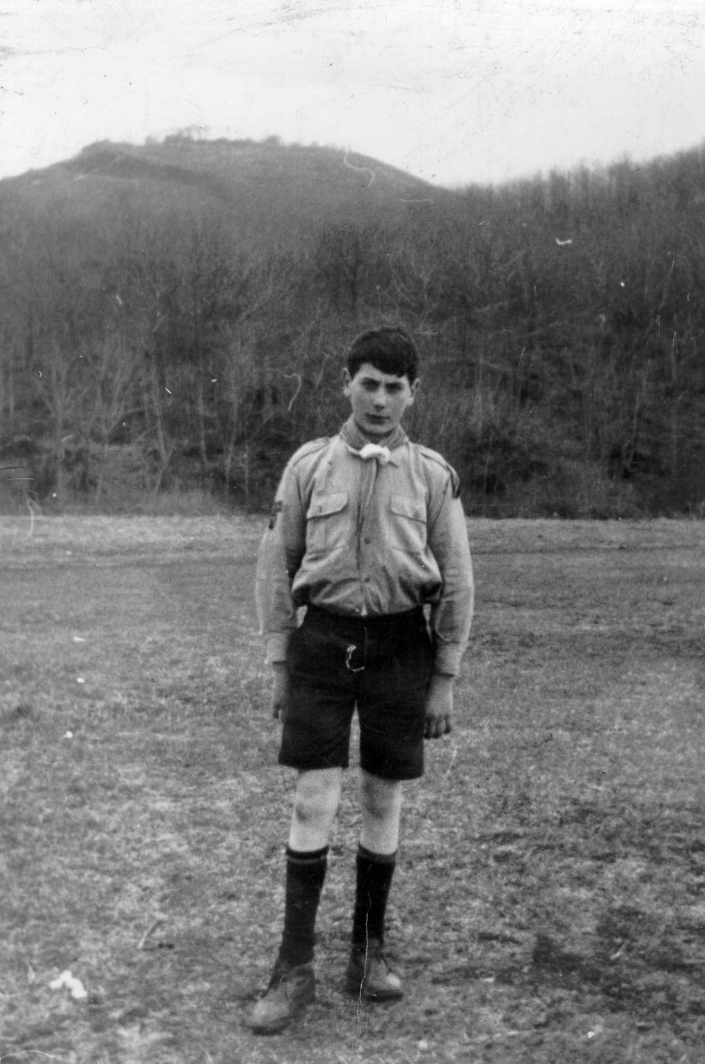 Per salvare la foto tasto dx salva immagine con nome